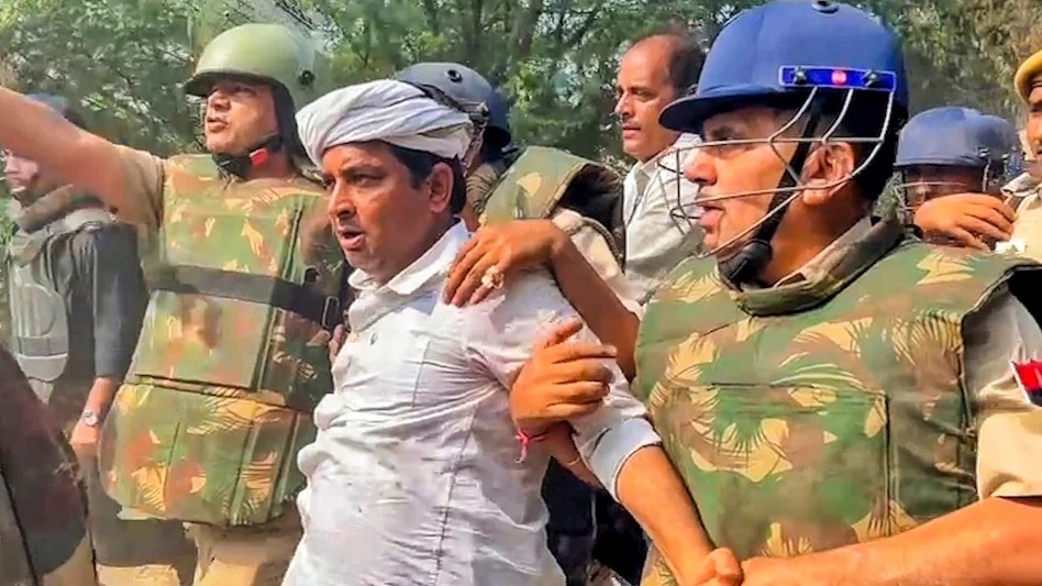 राजस्थान में तनाव का माहौल, नरेश मीणा की गिरफ्तारी के बाद बेकाबू हुए समर्थक, पथराव-आगजनी