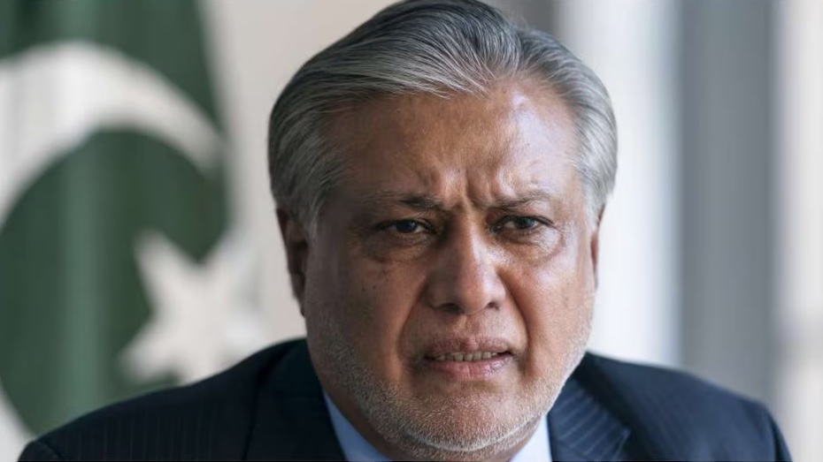 भारत के प्रहार से थर्राया पाकिस्तान, डिप्टी PM बोले- हम कदम पीछे हटाने को तैयार, अगर…