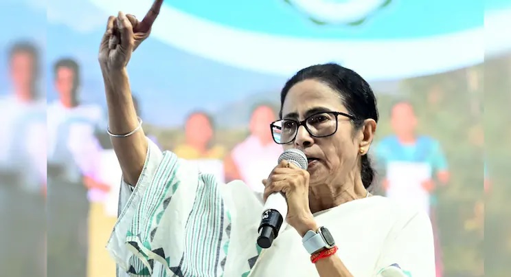 मुझ पर हमले की कोशिश की, तो पूरे भारत में BJP की नींव हिला दूंगी…पश्चिम बंगाल की सीएम ममता बनर्जी ने भाजपा को दी खुली चुनौती