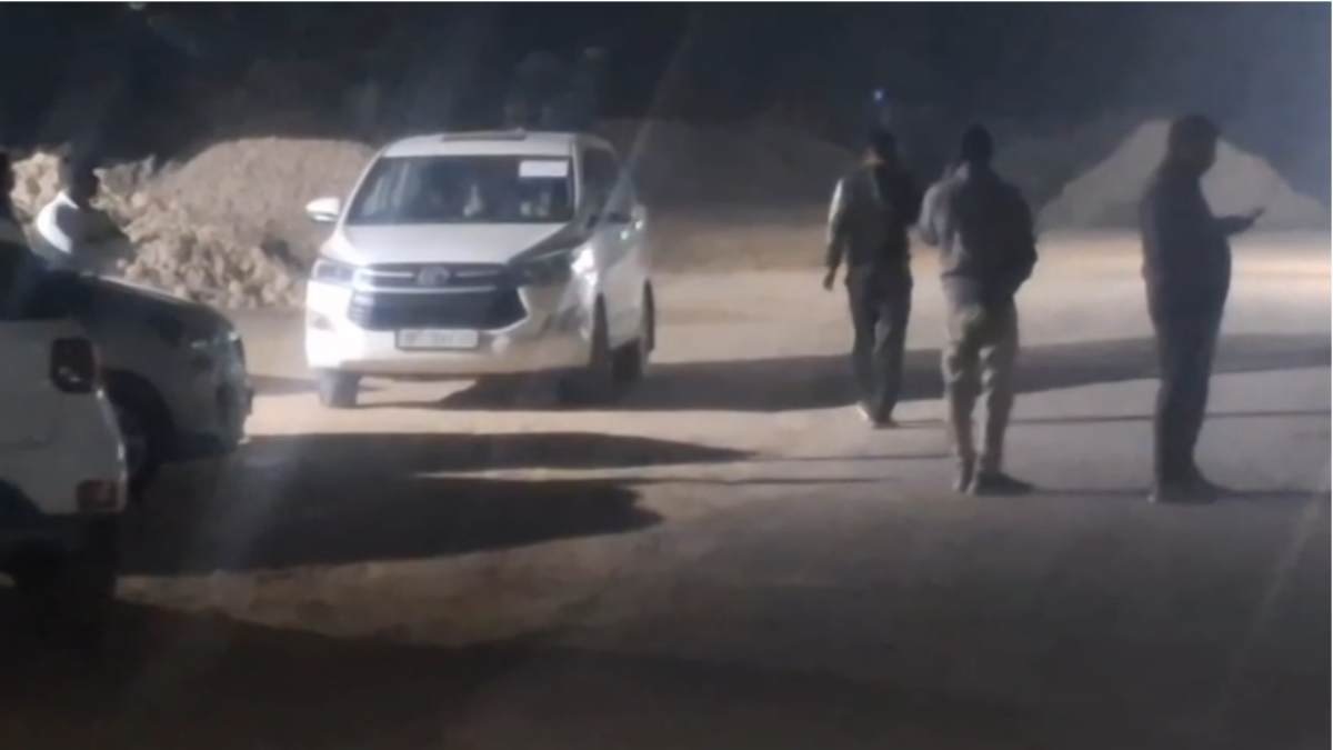 MP कांग्रेस के पूर्व विधायक की कंपनी पर IT का छापा, बाराती बनकर 50 से ज्यादा गाड़ियों में पहुंचे अधिकारी