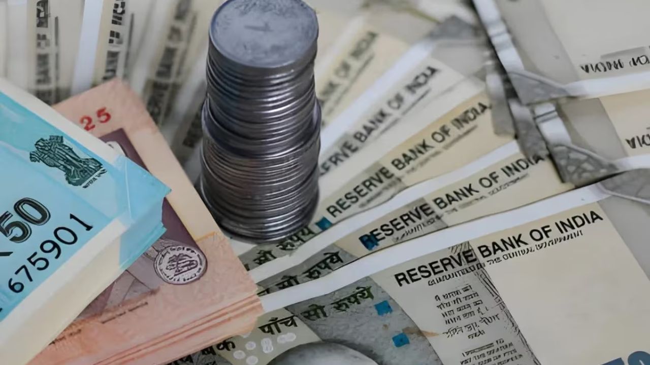 इन कर्मचारियों-पेंशनर्स के लिए बड़ी खुशखबरी! 10% महंगाई भत्ता बढ़ा, वित्त विभाग का आदेश जारी