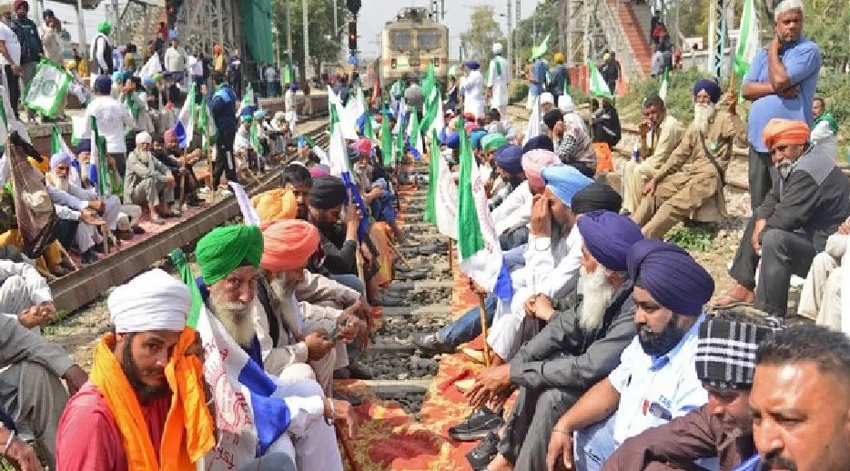पंजाब में आज किसानों का रेल रोको आंदोलन, ट्रेनों की आवाजाही पर पड़ेगा असर
