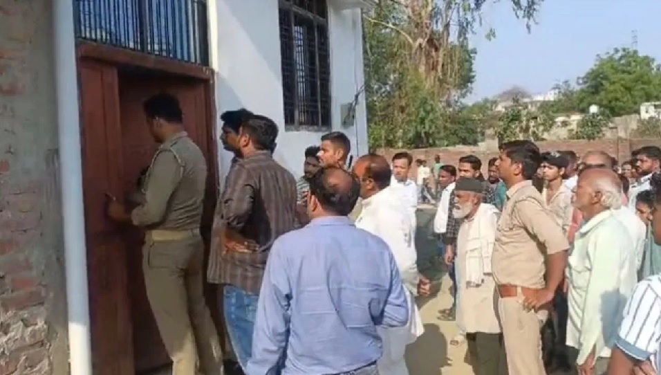 चार बच्चों की हत्या से मचा हड़कंप, बंद कमरे में मिले शव, मां घर से गायब