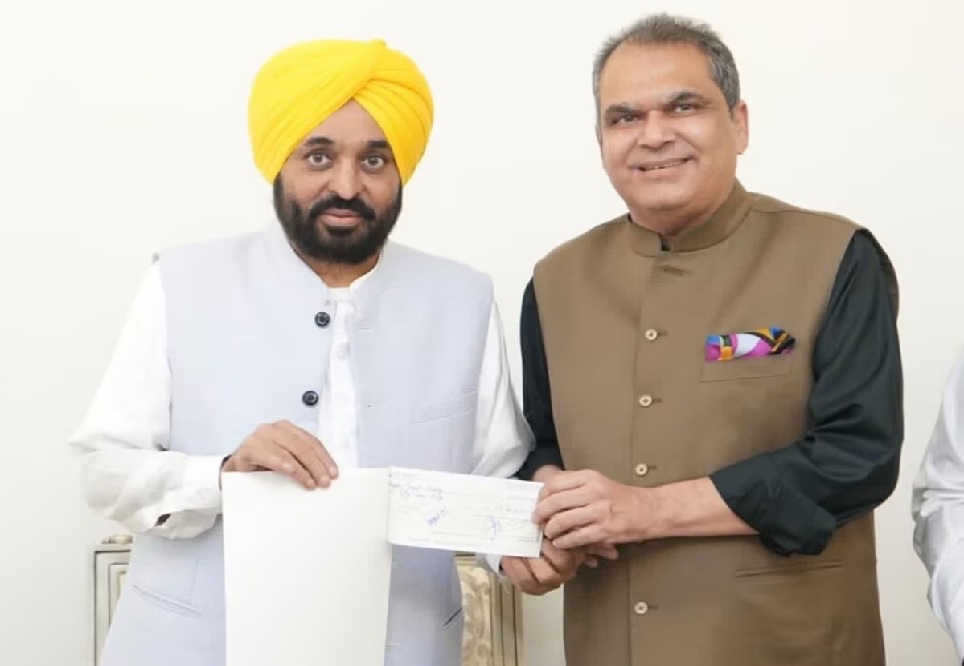 ED ने कैबिनेट मंत्री संजीव अरोड़ा को किया गिरफ्तार, सुबह से चल रही थी छापेमारी