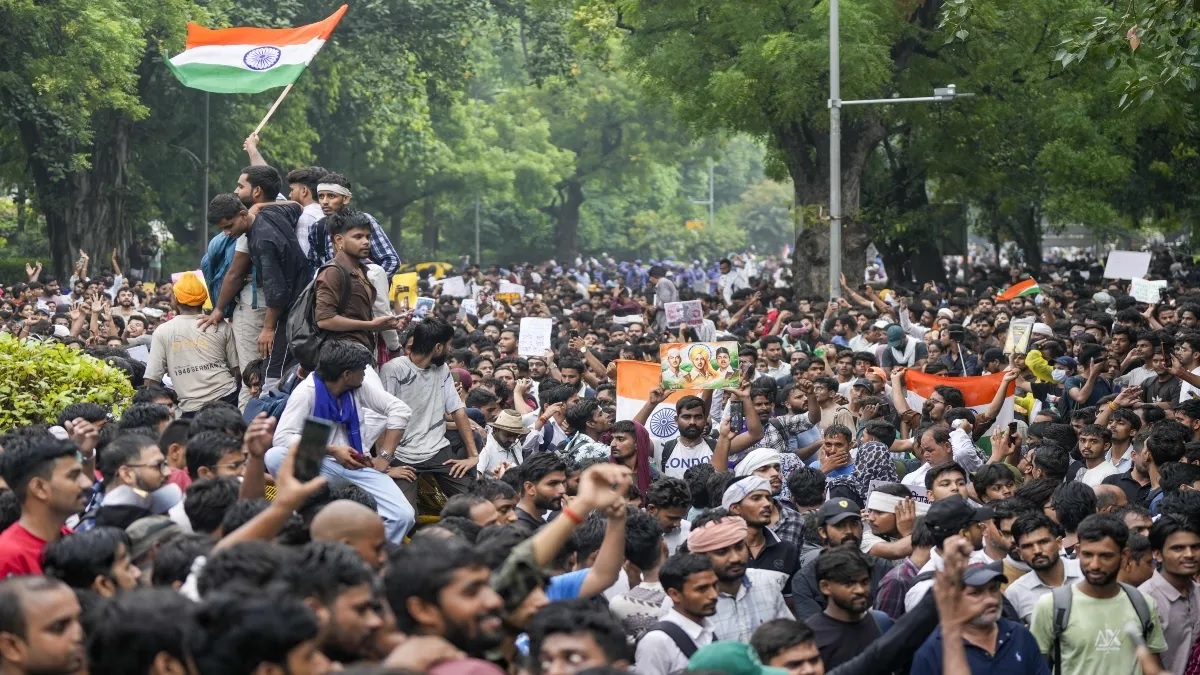कल देशभर में होगा प्रदर्शन, कॉकरोच जनता पार्टी ने किया ऐलान, बड़ी संख्या में छात्रों से शामिल होने की अपील