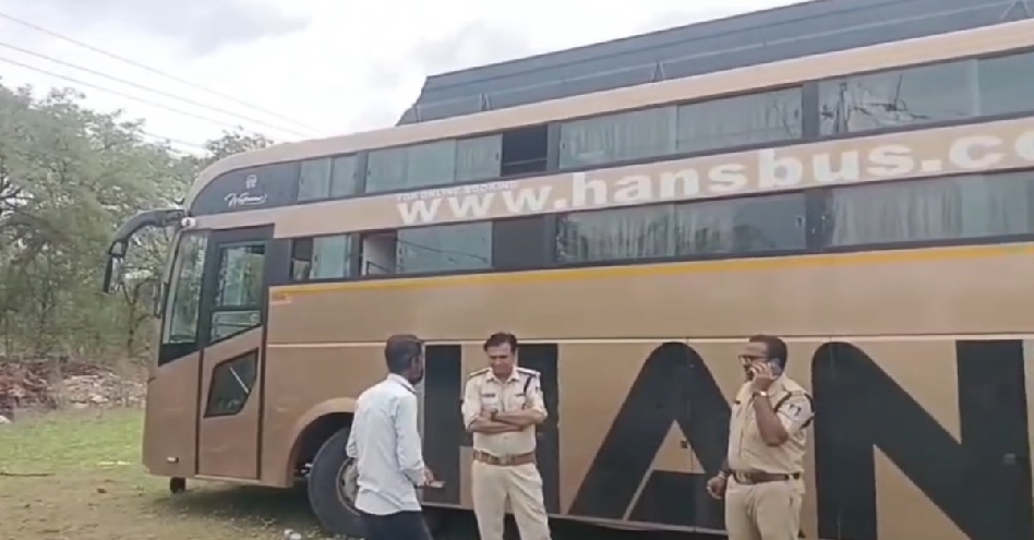 MP: चलती बस में मिला यात्री का शव, इंदौर जा रही थी बस, मचा हड़कंप