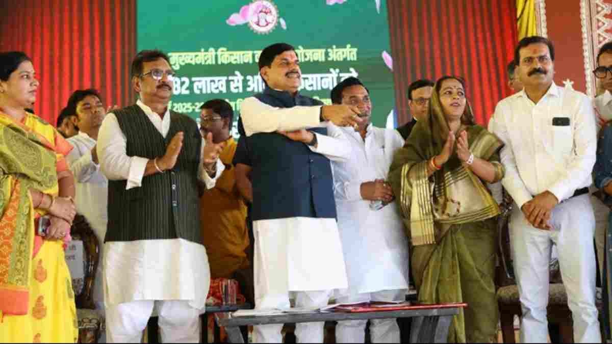 CM मोहन यादव ने किसानों को दी 3,300 करोड़ से अधिक की सौगात, 82.70 लाख किसानों के खातों में पहुंचे 4-4 हजार रुपए