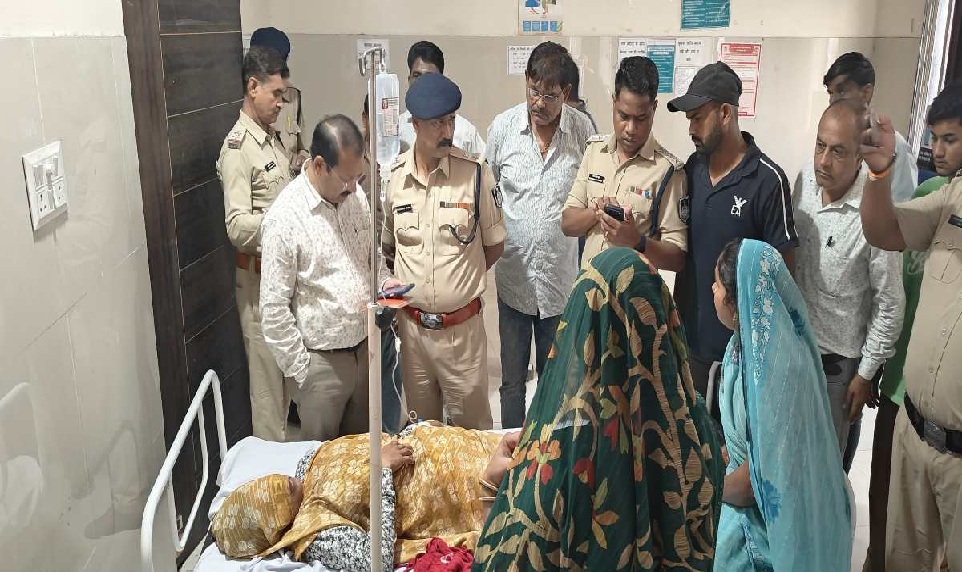 हादसे में 4 मजदूरों की मौत, घायलों से मिले मंत्री सिलावट, परिजनों को 2-2 लाख...