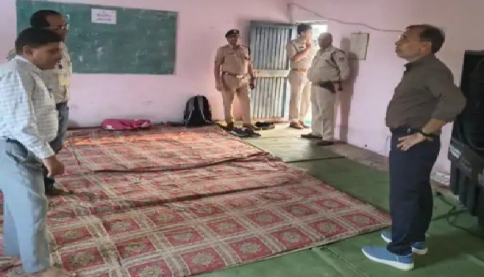 खातेगांव जनपद के साकट्या में सरपंच के लिए मतदान जारी, दो उम्मीदवारों के बीच सीधा मुकाबला
