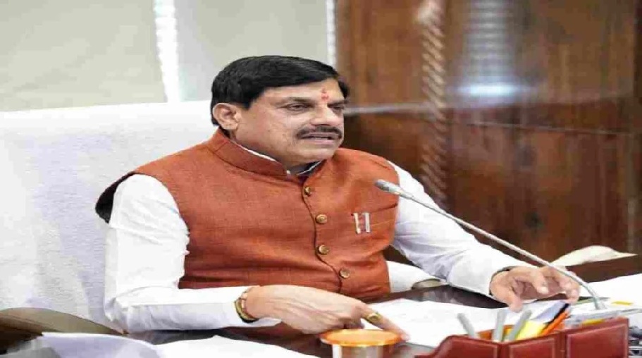 नक्सल प्रभावित रहे 100 गांवों की बदलेगी तस्वीर: CM मोहन यादव ने विकास से जोड़ने का उठाया बीड़ा